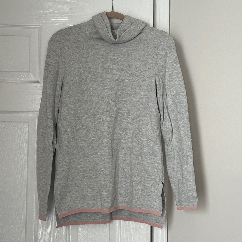 Boden Women's Cowl Neck Heather Grey Pink Trim Lightweight Knit Top Size 4